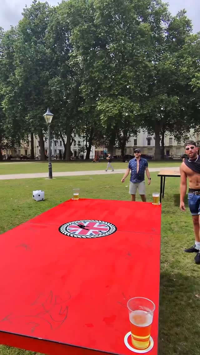 High flying Fifa coming right at ya ๐
London event this weekend!! Weather is looking to be gorgeous again by Saturday!! ๐ฅ
Catch you there people!! ๐ค๐ผ
#dyeislife #beerdie #dye #sports #drinking #games #university #students #socials #unisocials #drinkinggames #freshers #beerpong #beer #events #stag-do #summer #outdoorgames