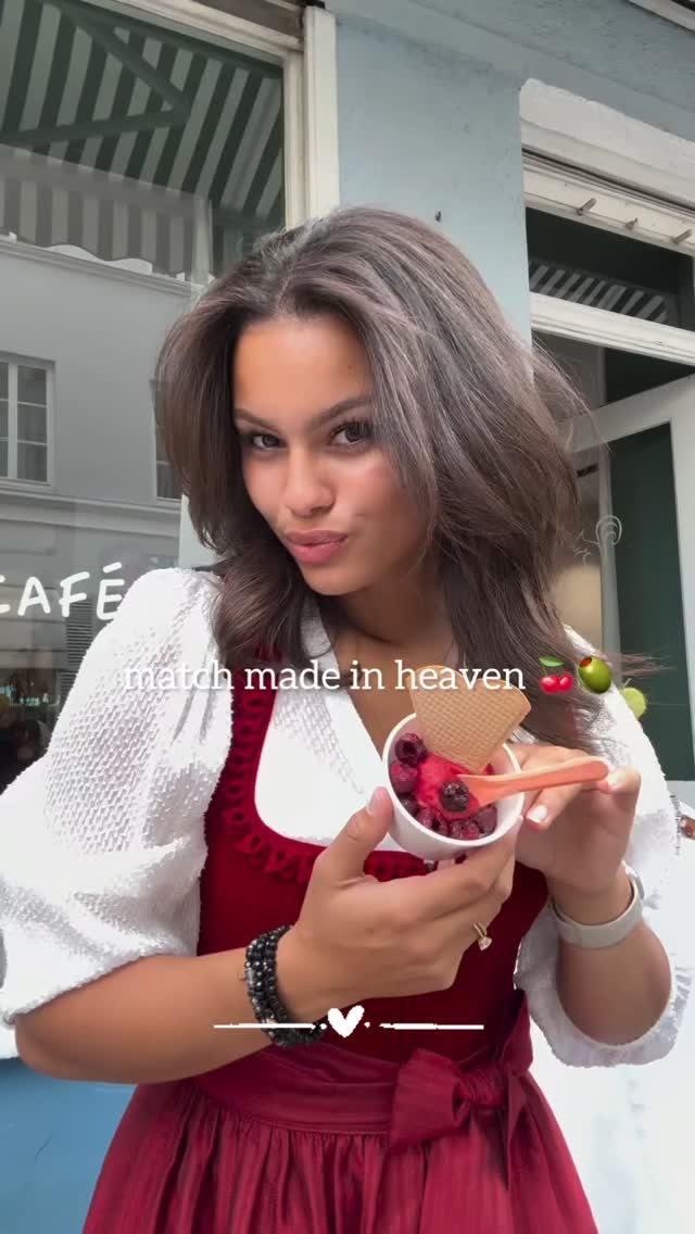 Beide Farben ein Traum 😍
#dirndllove #dirndl #dirndlliebe #passau #tracht #dirndlzeit #dirndltime #trachtenzeit #newstyle #newdirndl