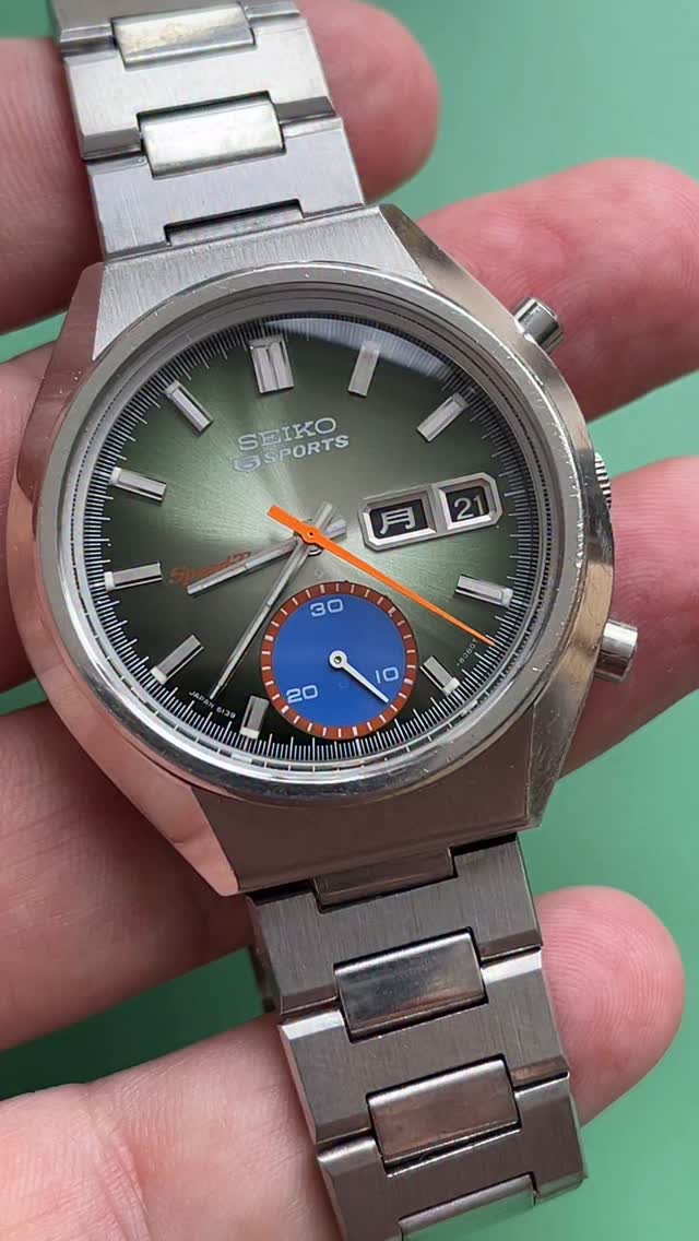 Available! We’re excited to offer this rare and eye catching 1973 Seiko 6139-8040 Speed-Timer, a standout from Seiko’s golden era of chronograph design. This reference features a stunning green sunburst dial, a rarely seen colourway that gives the watch incredible depth and presence on the wrist. #Seiko6139 #SeikoSpeedTimer #VintageSeiko #GreenDialSeiko #SeikoChronograph #JDMSeiko #TempoPrima #VintageChronograph #WatchCollector #SeikoCollectors #CollectableWatches #AutomaticChronograph #SunburstDial #VintageWatchCommunity #SeikoHistory