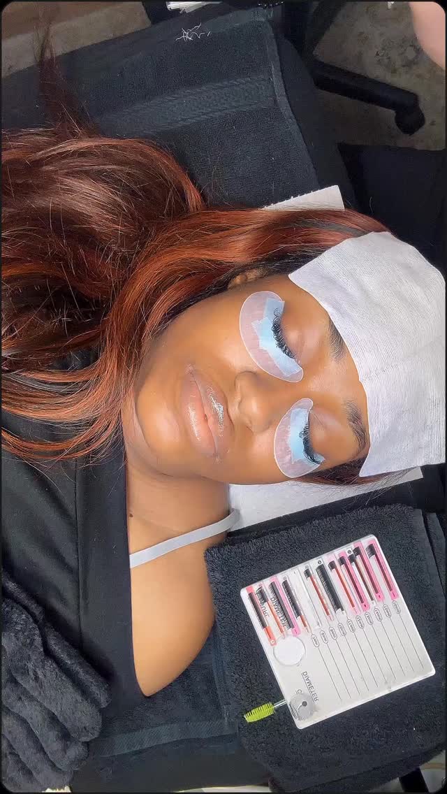 “Where beauty meets precision “
Your lash & skin sanctuary ✨🧖🏻♀️
#lashextensions #scottsdalelashes #skincare #lashes #lashboss #lash #lashgoals #masterlashartist #scottsdale #lashesofinstagram