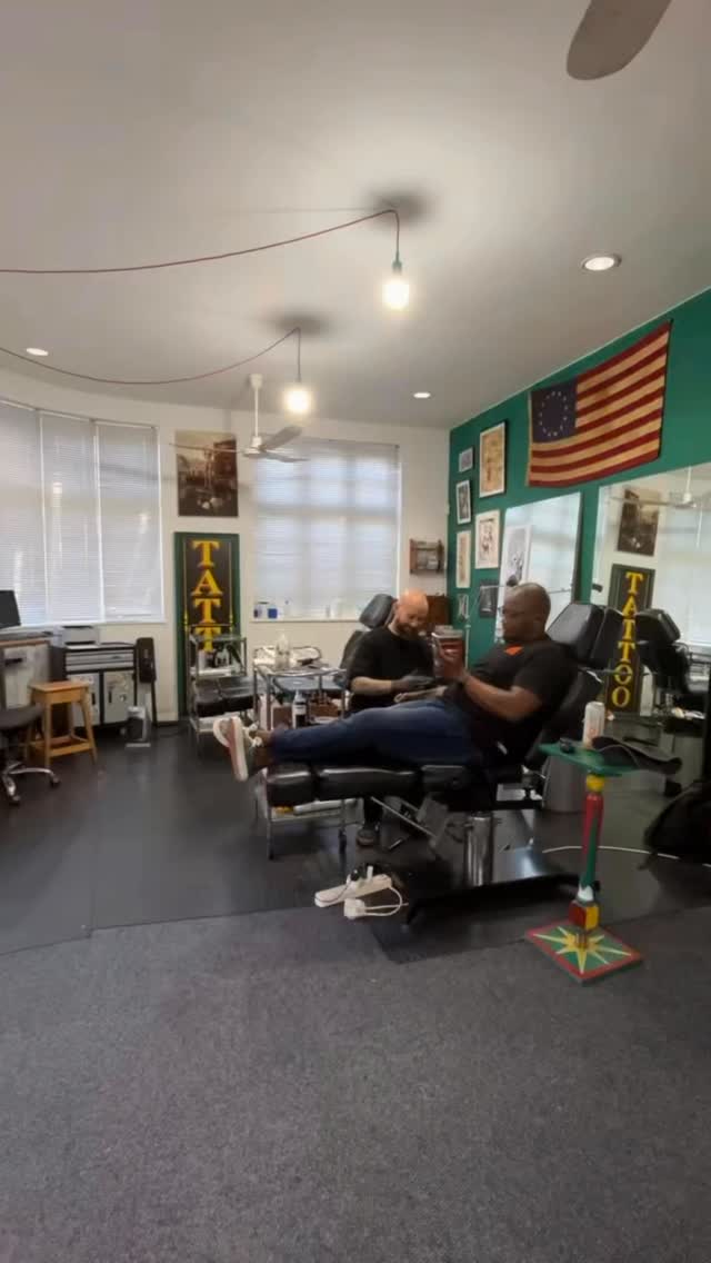 Ronnie did this partial cover up/ad on/refining an existing tattoo for Talent. Always lovely to have you in the studio.
#capetowntattoo #capetowntattooartist #inkstagram #tattoossofinstagram #capetowntourism #capetowntattoostudio #mrluckystattoo #tattooideas #tattoolove #inked #tattoostudionearme