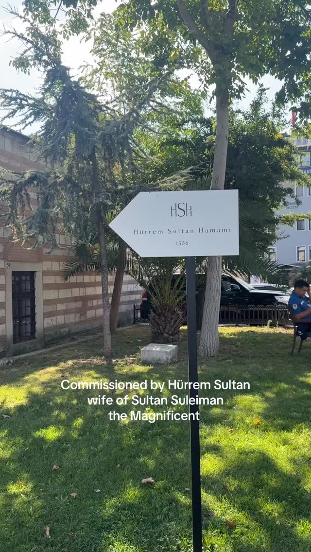 Hurrem Sultan commissioned Hammam in Istanbul built in the 15th century 🫧✨
🕌 Historical Background
• Commissioned by: Hürrem Sultan (Roxelana), wife of Sultan Suleiman the Magnificent.
• Built by: Mimar Sinan, the chief Ottoman architect.
• Construction Period: 1556–1557.
• Purpose: Served as a public bath for both men and women, with separate sections, as was customary in Ottoman society.
#turkishhammam #hurremsultan #ottomanempire #hurrem #rooshoor #ancientbeautysecrets