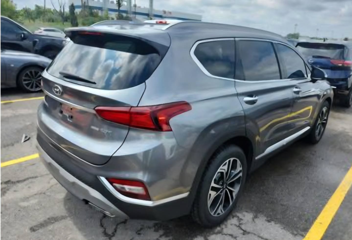 2020 Hyundai Santa Fe Ultimate
#SellMyCar #InstantCash #UniversalMotors #Mississaugadealership #santafe