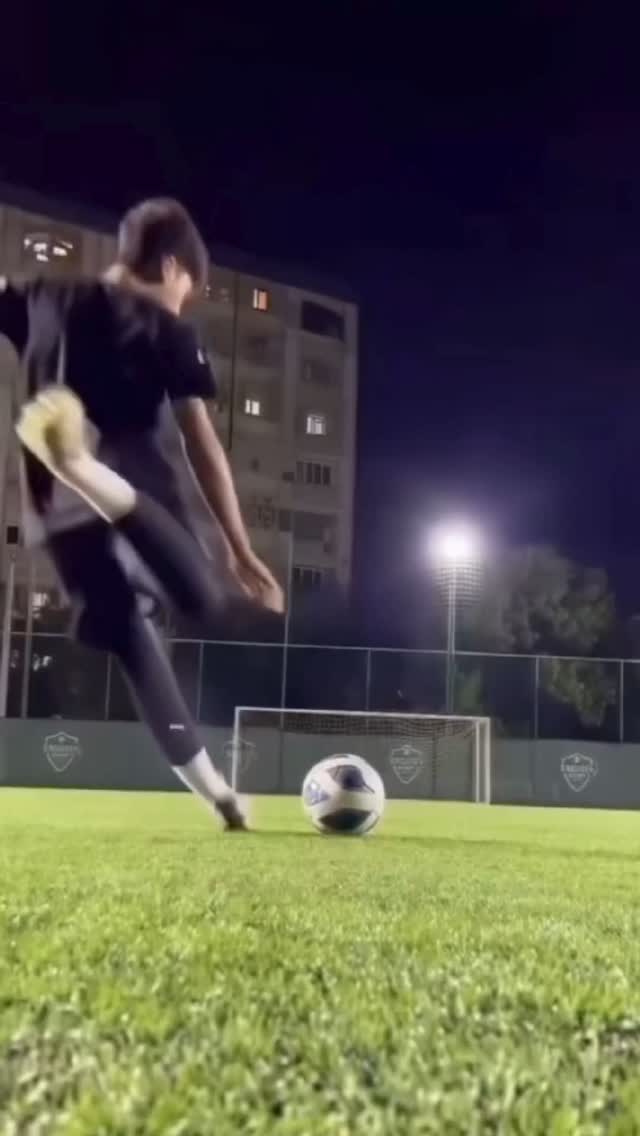 🎓 We specialise in educational, informational, and commentary content — whether it's Reels, Podcasts, or long-form YouTube videos, we deliver high-quality, expertly edited outputs tailored to your vision.
💸 Worried about budget? Don’t be. Our multi-tiered pricing has something for every creator, and our interactive pricing calculator makes it easy to plan ahead. Focus on your creation journey while we handle the editing!
📲 Check samples and explore pricing — both linked in bio.
📞 Got questions or ready to start? DM us or WhatsApp at 9930319225 — we’d love to hear from you!
#digitalmarketing #marketingservices