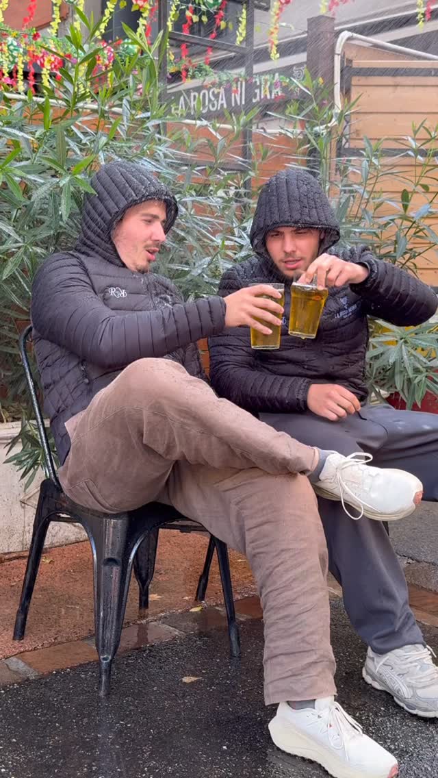 Weekend pluvieux, weekend délicieux 🌧️
Qu’il pleuve qu’il vente ou qu’il neige on est là pour trinquer, manger et bringuer 🕺💃
#rosanegrabarcelone #restauranttoulouse #cuisinebodega #tapastherapie #modenight #bringue