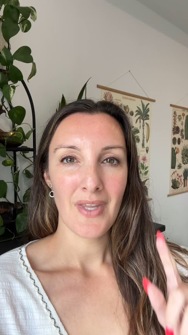 Seriously, how would you handle this?! 😅
#selfworthhealing #nervoussystemrecalibration #cultivatingcalm #somatichealing #confidenceisatrustexercise #highachieverhealing #stopshrinking #selftrustjourney #purposeledhealing #worthinesswound #subconsciousreprogramming #embodiedconfidence