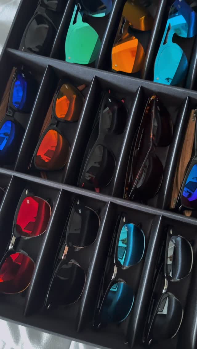 Serving looks and sun protection ☀️🕶️ Here’s a glimpse of our stunning UV400 range – perfect for any occasion. Got a fave? Let us know! And yes… a special order is on its way 👀 in time for the Beach Tennis Tournament and we have a special treat just for the players ☀️
#sunglasses #uv400 #summer #sunglasses #beach