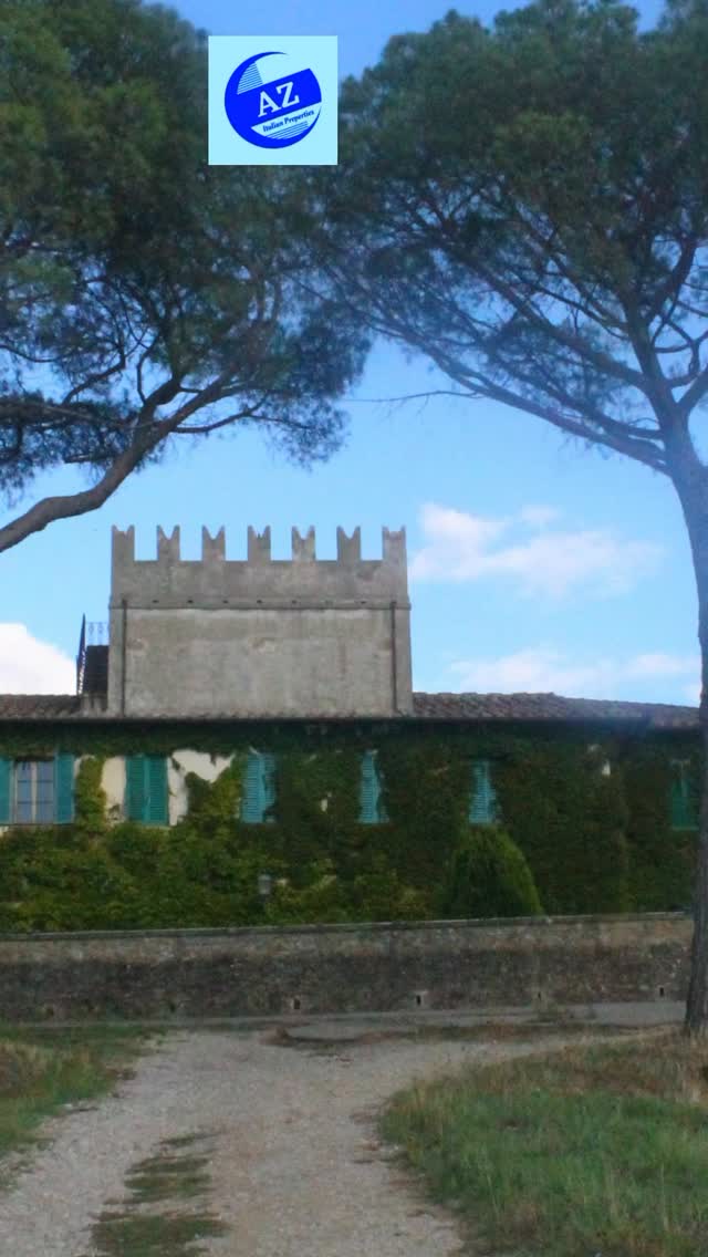 🏡 Farmhouse Villa for Sale | Castiglion Fiorentino, Tuscany 🇮🇹
Step into timeless Tuscan charm 🌿 — this majestic 19th-century farmhouse blends elegance, history, and opportunity. Nestled in the rolling hills of Valdichiana, just 5 mins from Castiglion Fiorentino, this enchanting estate is the perfect escape — or investment.
✨ Key Highlights:
• 726 sqm Main Villa: 9 bedrooms, 5 bathrooms, decorated ceilings, billiard room, roof terrace, and a 40 sqm kitchen
• 4,000+ sqm of Farmhouses & Outbuildings to restore
• Consecrated chapel, ancient cellars, stables, tool sheds & more
• 7,366 sqm of landscaped gardens
• Breathtaking panoramic views
• Ideal for a wedding venue, boutique hotel, or wellness retreat
📍 15 mins from Cortona, 20 mins from the highway. Peaceful countryside vibes with strategic convenience.
💰 Price on Request
Own a slice of Tuscany’s soul. DM for more info or private tour! 🕊️🏞️
#TuscanyVilla #FarmhouseForSale #ItalianRealEstate #CastiglionFiorentino #DreamHome #WeddingVenue #TuscanRetreat #HistoricHomes #LuxuryLiving #VillaLife