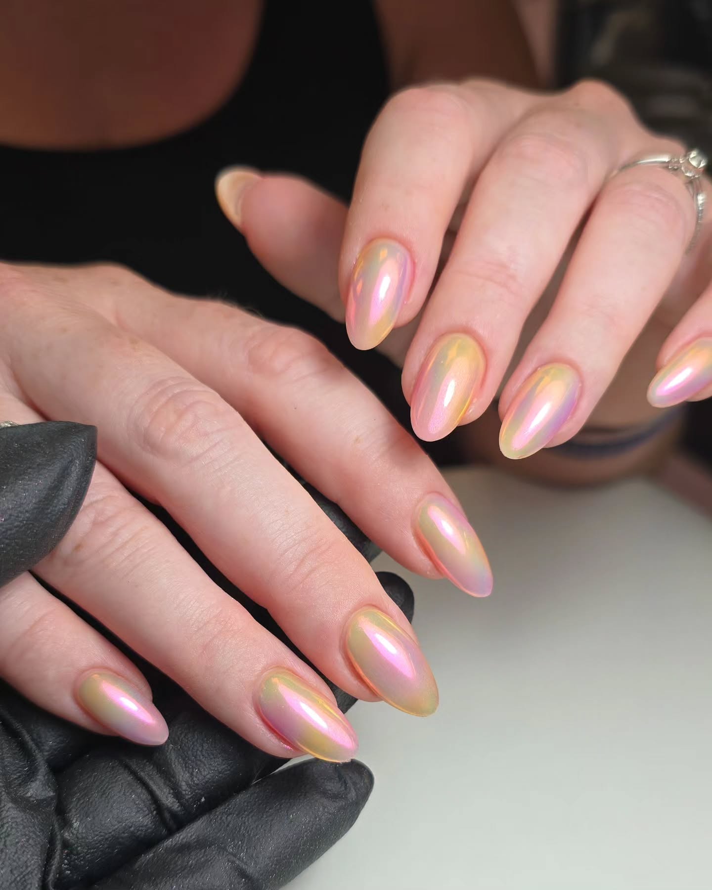 Lemon Sherbet Chrome 🍋🍭
We weren't settling for the pink & yellow pigment ombre, so out came the nailstampingqueenuk Pink Crystal Chrome & it brought them to life 😍
#chromenails #lemonnails #yellownails