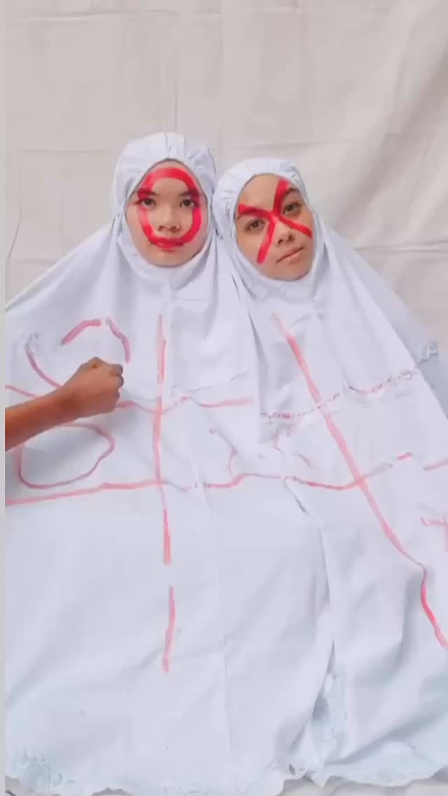that perempuan life, xoxo