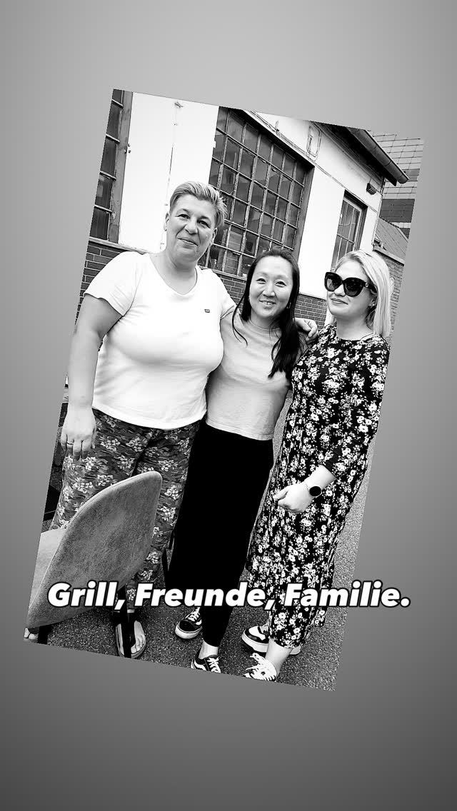 Heute war Treffgabe mit Freunden, mit Familie.
Kein Training, dafür Grill, gute Gespräche und natürlich Fariks selbstgemachte Spezialität.
Danke, dass ihr da wart. Der Kern bleibt, wächst und mit euch macht’s einfach Freude.
Ein schöner Abschluss, bevor wir in die Sommerferien gehen. @hormoz_66 @inantunc77