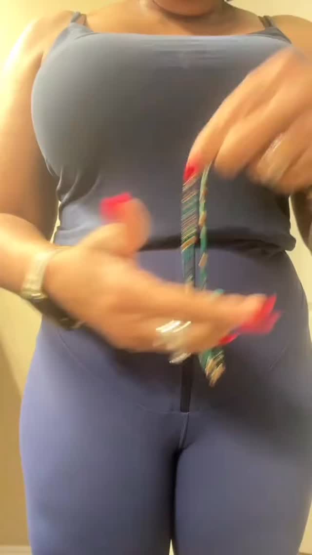 New month, new strand of Waistbeads
New waistbeads, new intentions. Every strand is a reminder of my power, purpose, and divine energy.✨
.
.
.
#newmonth #newvibes #waistbeads #intentions