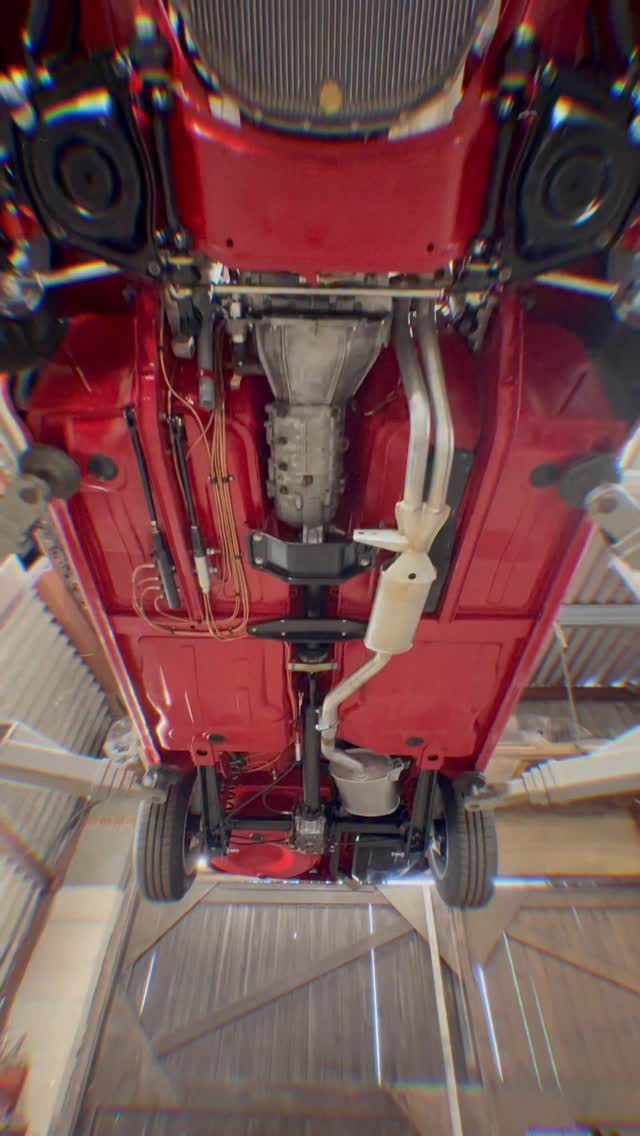 Underneath but never overlooked ๐
#velocesport #restoration #classiccars #classiccarrestoration #beautiful #instacar #classiccar #cars #unique #chrome #alfa #supercars #italiancars #heritage #classicalfaromeo #alfisti #beforeandafter #barnfind #bellisimo #instagood #photooftheday #petrolheads #classiccarsofinstagram #bertone #alfaromeo