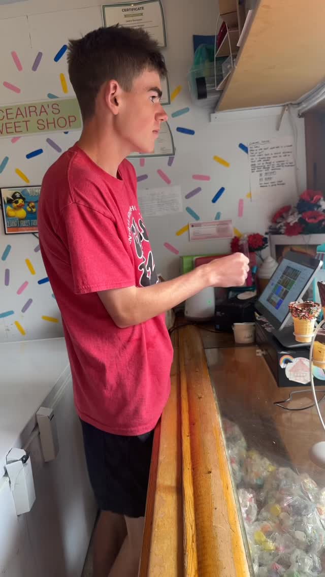 In honor of our King of Openers ๐คด๐ปMiss you already, Braden! #work #openers #shift #manager #coworkers #summerjobs #icecreamshop