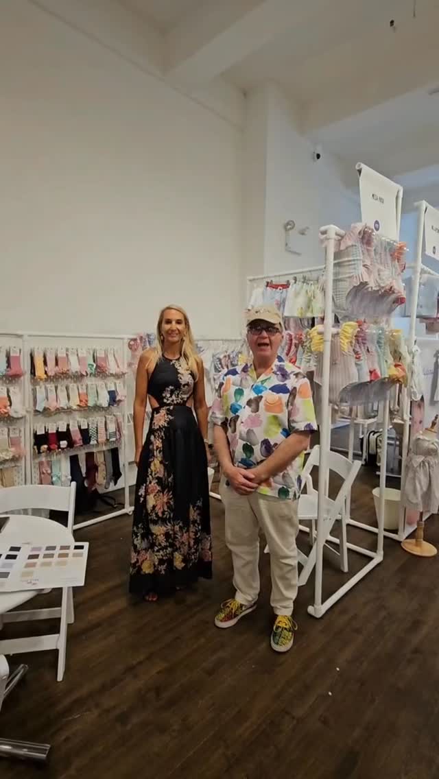 🎥 Straight from Playtime New York!
Meet Carla Areal, the incredible CEO & designer behind @meiapata, the iconic Portuguese brand bringing playful elegance to kids’ swimwear and accessories. 🌊☀️
Carla shares the heart and story behind Meia Pata and what makes their Spring/Summer 2026 collection so special. 🌸✨
Stay tuned as we bring you more highlights from @iloveplaytime and the creative minds shaping the future of children’s fashion! 💛
#Eurokids #MeiaPata #PlaytimeNY #KidsFashion #SS26 #ChildrensWear #SwimwearStyle #LuxuryKids