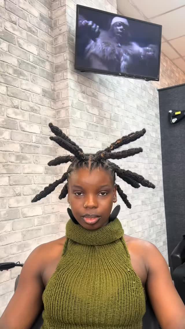 Always good energy with @soulj1as
Q2 Locs Parlour Limited
Service : wash, retwist + style 🔖
Style : Spikes
Stylist : AJ
Interested in booking ? Check link in our bio 👆🏾.
Tired of salons that don’t understand your crown? At Q2 Locs Parlour, we specialise in bespoke loc care, protective styling, and scalp wellness—because your hair deserves expert hands and authentic care.
location : Harrow , North west London . 📍
Best train line : Metropolitan 🚊
Finding 🅿️arking on appointment day ?
Greenhill Way Car Park ( 7mins walk )
St Ann’s Car Park ( 6 mins walk )
St Gorge’s Car Park ( 7 mins walk )
Got further questions? Send us a dm @q2locsparlour or text message / call / WhatsApp via 07508902133
What we offer:
• Signature Loc Maintenance & Retwists
• Start Loc Journey Packages
• Dry Scalp & Hair Growth Treatments
• Premium Natural Hair Products (Now Available In-Store!)
Book your appointment today and experience why our clients call us London’s go-to loc specialists.
Tag us: #Q2LocsGlow to get featured!
—
#Q2LocsParlour #LondonLocs #NaturalHairUK #LocGoals #AfroHairCare #ScalpTreatment #LocJourney #HairCareBusiness #BookNowLondon #NaturalHairCommunity
