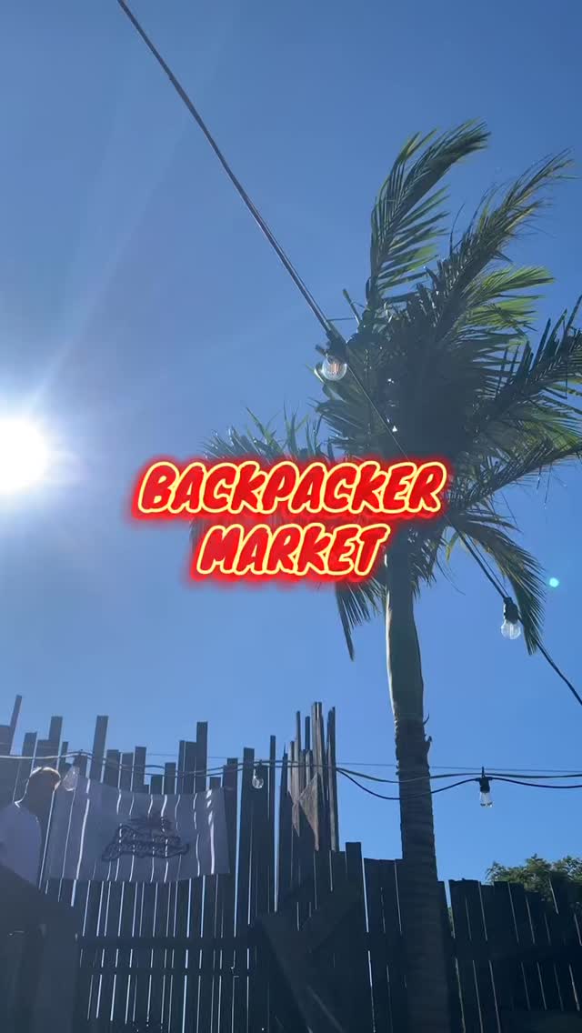 We are throwing a fundraising backpacker market on Sunday August 10th! Come and raise money with us to support the flying doctors of Queensland so they can keep saving lives 🧡 You can also help by donating through the link in our bio 🥰 #gladstone #fundraiser #market #rfds #backpacker