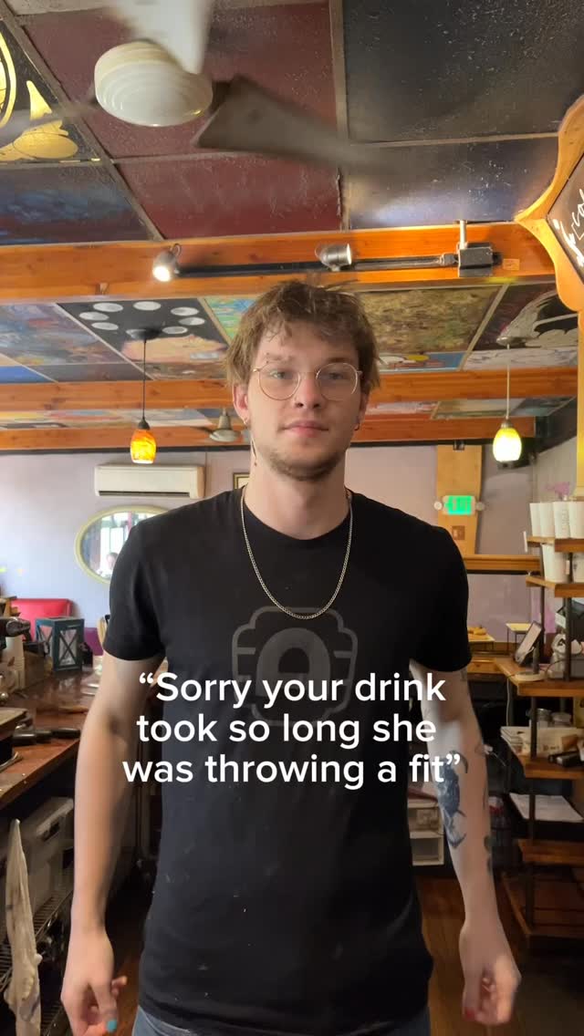 We serve to serve you 😏
*
@gaia.bachar
•
•
•
•
•
#foodservice #art #coffeeshop #smallartist #coffeeshoplife #colorado #food #localcoffeeshop #smallbusiness