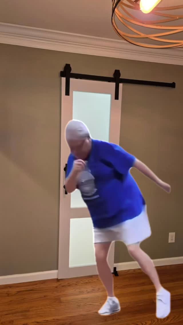 Screams classy! #nc #homerenovation #barndoors #interiordesign