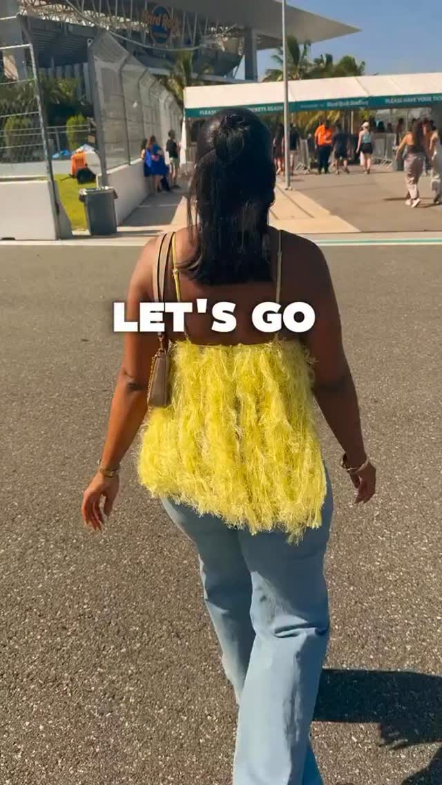 Oooo-oh-oh-ohhhhh-oh 🌈
Being a part of this choir is one of the most magical experiences I’ve ever had.
#ColdPlay2025