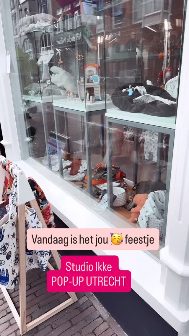 Onze POP-UP AUGUSTUS IN Utrecht - zie ik je zo? 🔅🥳
#studioikke #duurzaamspeelgoed #kraamcadeau #zachteknuffels #speelgoed #baby #handgemaakt #knuffels #utrecht #utrechtcity #utrechthotspot #instamood #instagood
