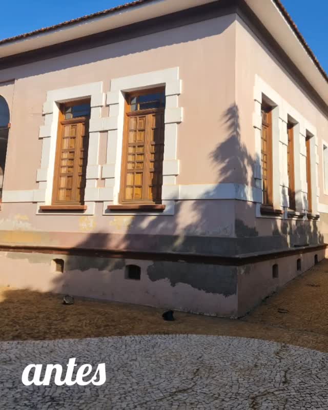 A Roca tintas sendo utilizada na renovação da hitorica casa do Marquês em Piracicaba. #rocatintas #tintamineral #sustentabilidade #tintaabasedeterra #sustentável