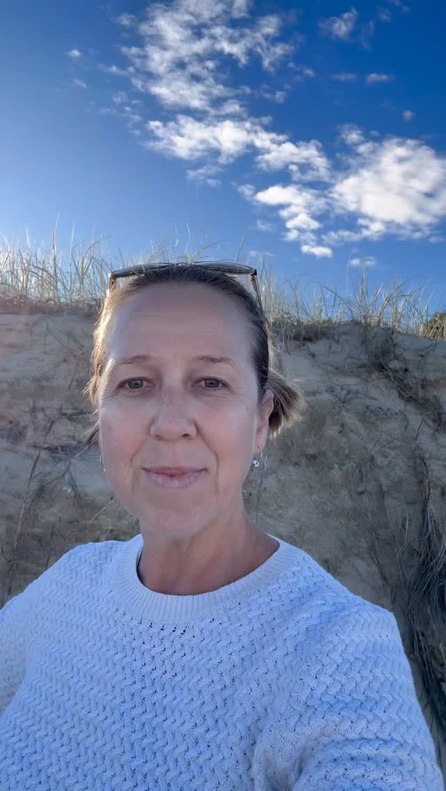 What's one thing you'd change if you could? Can you offer yourself forgiveness for where you are and curiosity for what's next? Connection Circles are here to help you and yours flourish. Be brave, share your thoughts, and let's work together @connection.circles. #connectioncircles #goodenoughparenting #beingwith #letsworktogether