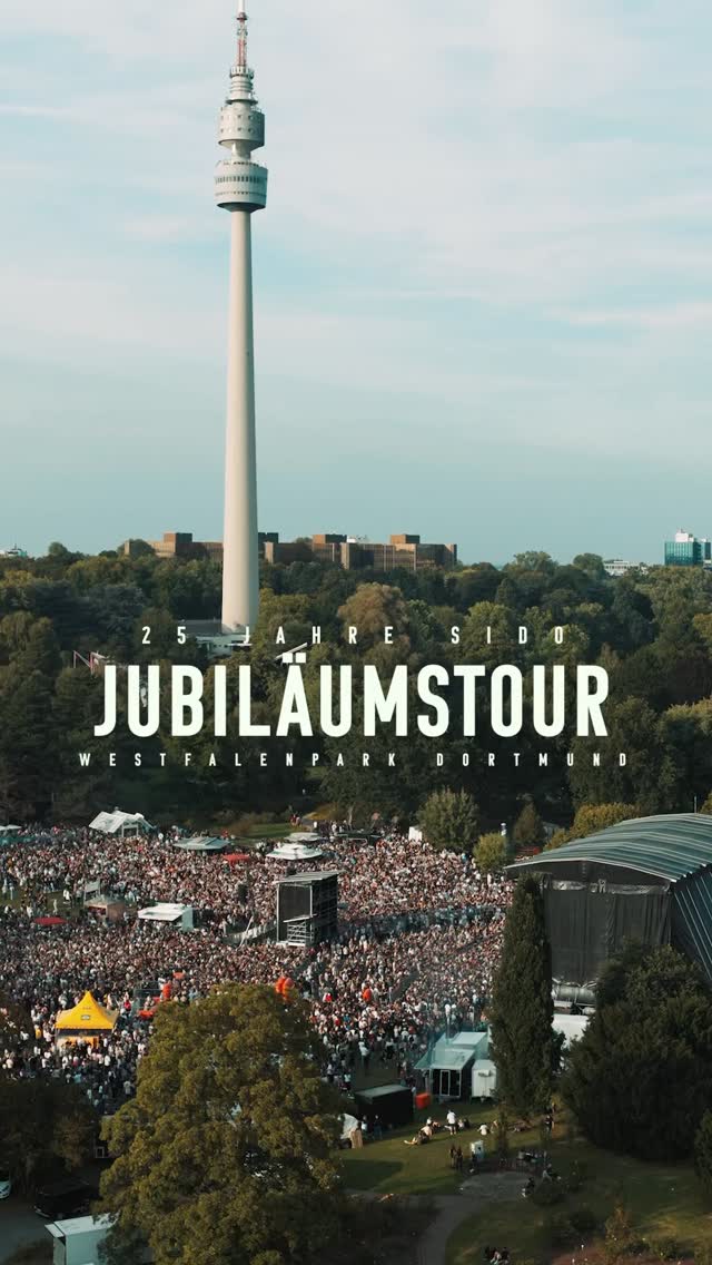 Dortmund, ihr wart Wahnsinn! 🔥🔥
Zwei Nächte, zwei Abrisse – 07. & 08.08. mit @shawnstein 💥
Energie, Gänsehaut und jede Menge Liebe vom ersten bis zum letzten Song ❤️
Danke an alle, die da waren – unvergesslich! 🖤
