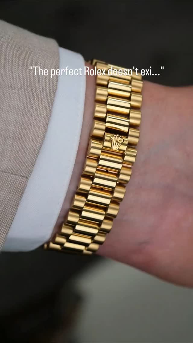 A Rolex Day-Date 18238 with a beautiful black tapestry dial.
#rolex #watch #vintage #daydate