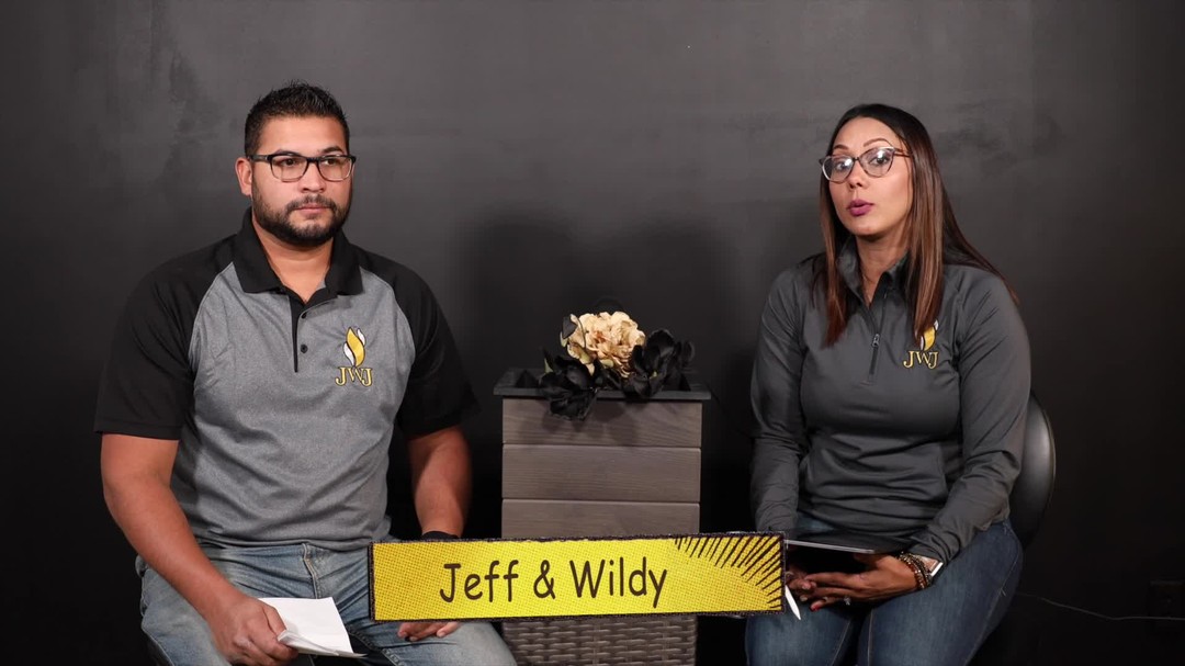 Micro 3.3 🎥
- 🚨 No arriesgues tu techo, invierte en la 📉 bolsa de valores📈 prudentemente.