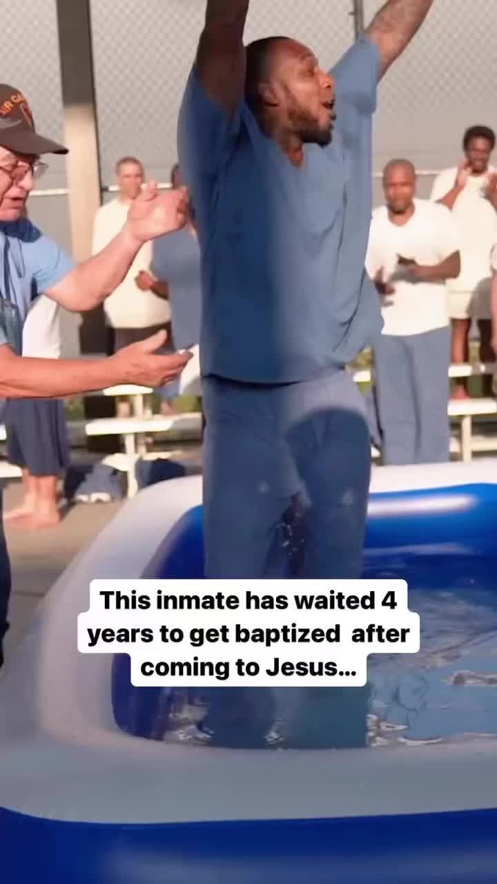 There are people in prison who have more excitement about God and a strong intimate relationship with God, than the believers who show up for Bible Study every Wednesday and Church every Sunday.
You cannot judge a person by their past. People change all the time and God forgives/delivers/redeems/restores those who repent of their sins and turn from their wicked ways.
There were believers in the Bible that wrote to God’s people about the goodness of God and relayed God’s messages to the people.
I am glad this brother in Christ for Jesus and is unashamed about his belief.
#baptism #inmate #jesus #Godisgood