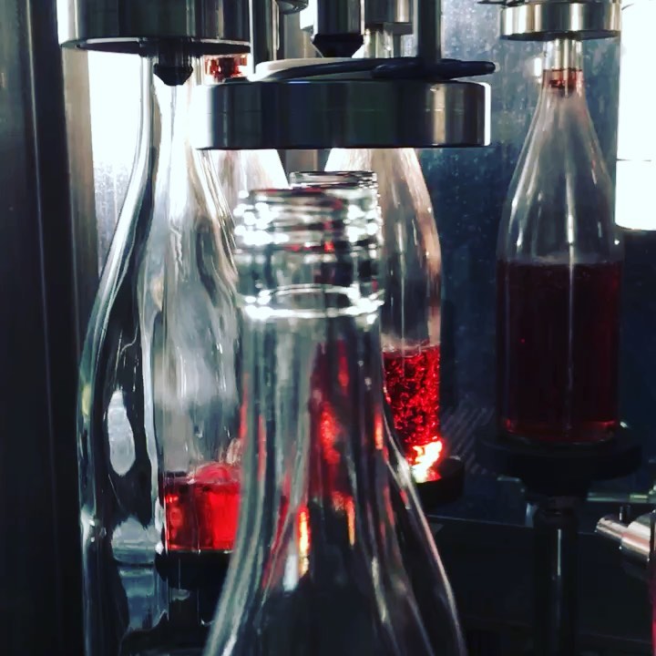Filling pink water