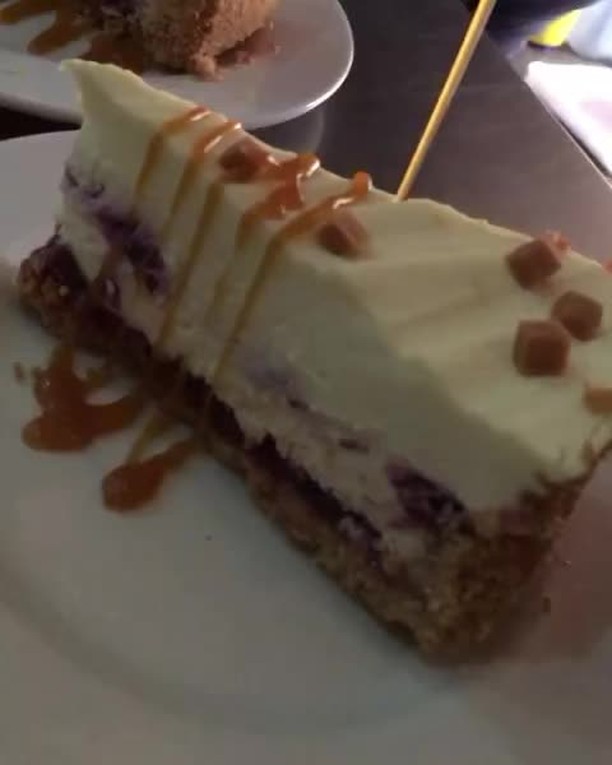 Salted caramel cheesecake.
Try it for your next dinner party.
We’re doing this for a tasting over the weekend. If you like a tasting for your wedding let us know.
#samsfreshkitchen #samsfresh #kitchen #chefsam
#supportlocal #localfood #localchef #eatlocal #freshfood #freshcooking #homecook #privatechef #eventcatering #seasonalcooking #seasonalfood #bespokemenu #secretchef #somersetcatering #devoncatering #dorsetcatering