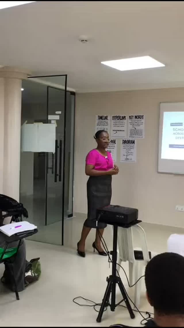 Scholarships 101
Yesterday, our campers explored the world of scholarships, from knowing the requirements to tips to nailing them.
Equipping teens with the knowledge, skills and dispositions for success in and beyond the classroom is why we do what we do.
#summercamp2025☀️ #klssummercamps #teenssummercamp