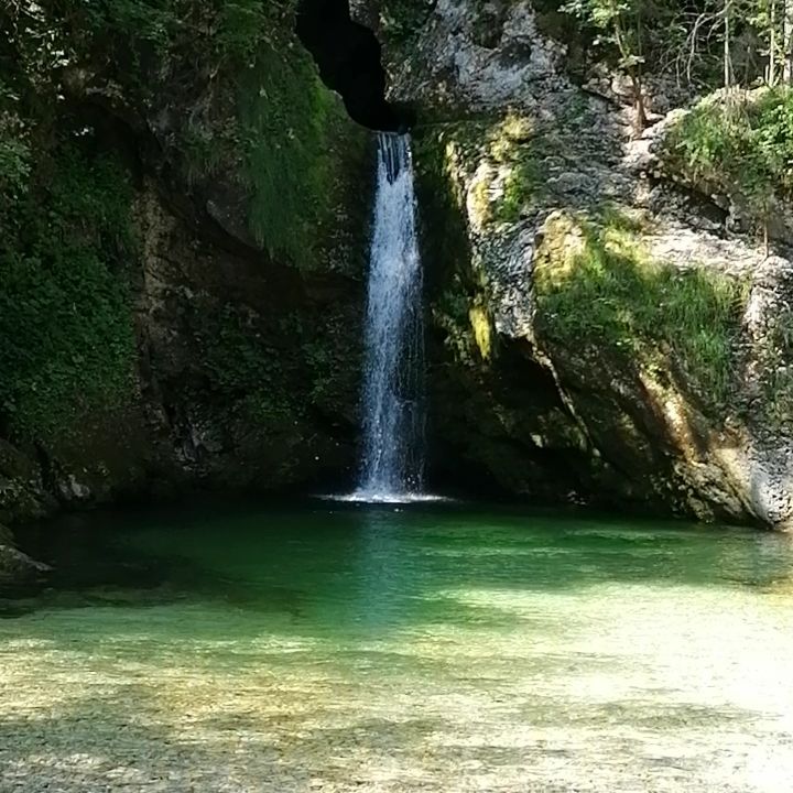 Waterfall advice:
Let your carea fall away,
roar with excitement,
go with the flow,
make a splash!
Stay active,
create your own music,
immerse yourself in nature.
.
.
.
#greenearth #slovenia #activevacation #traveltheworld #waterfalls #nature_perfection #bestofeurope #topsloveniaphoto #water #cleanandfresh #sourceoflife #canyoning #sports #canyon #slo #guides #bestintravel
