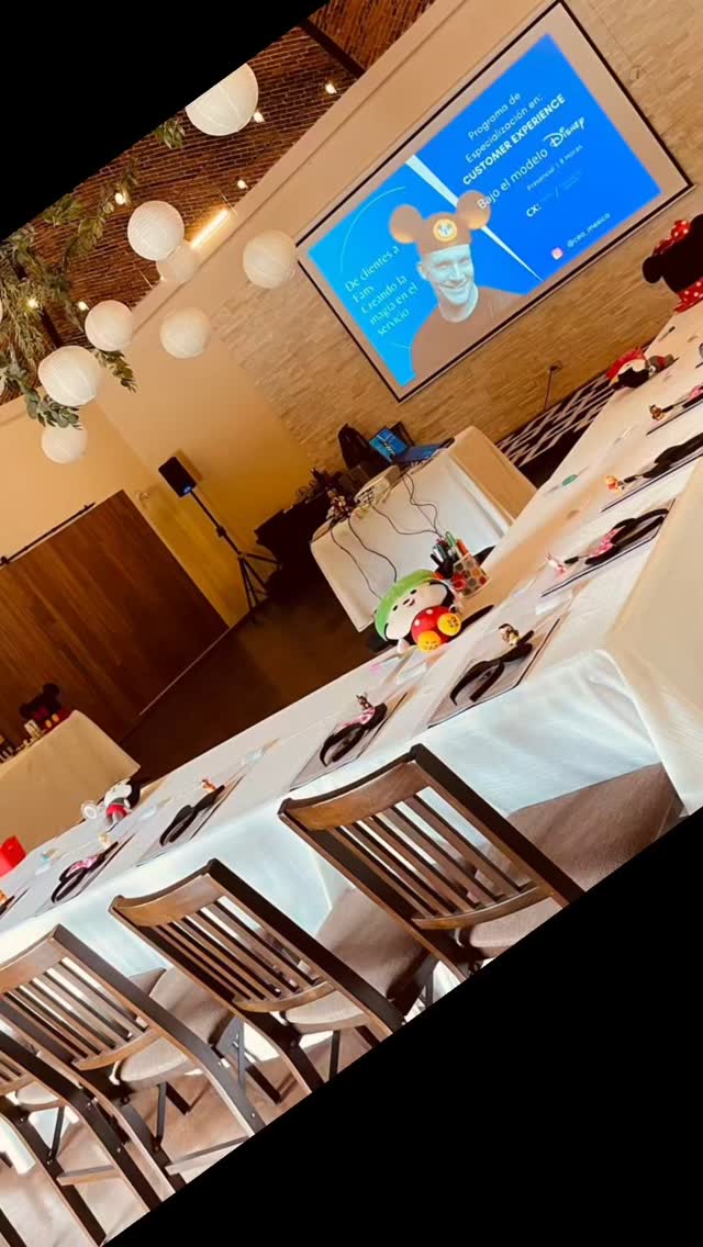 ✨ Gracias, equipo Henkel ✨
Por abrirse a vivir la magia, por su energía, creatividad y compromiso en cada dinámica.
Hoy confirmamos que la experiencia no es solo un evento… es cada contacto, cada detalle, cada emoción que construimos juntos.
¡Sigamos creando momentos memorables! 🐭💫