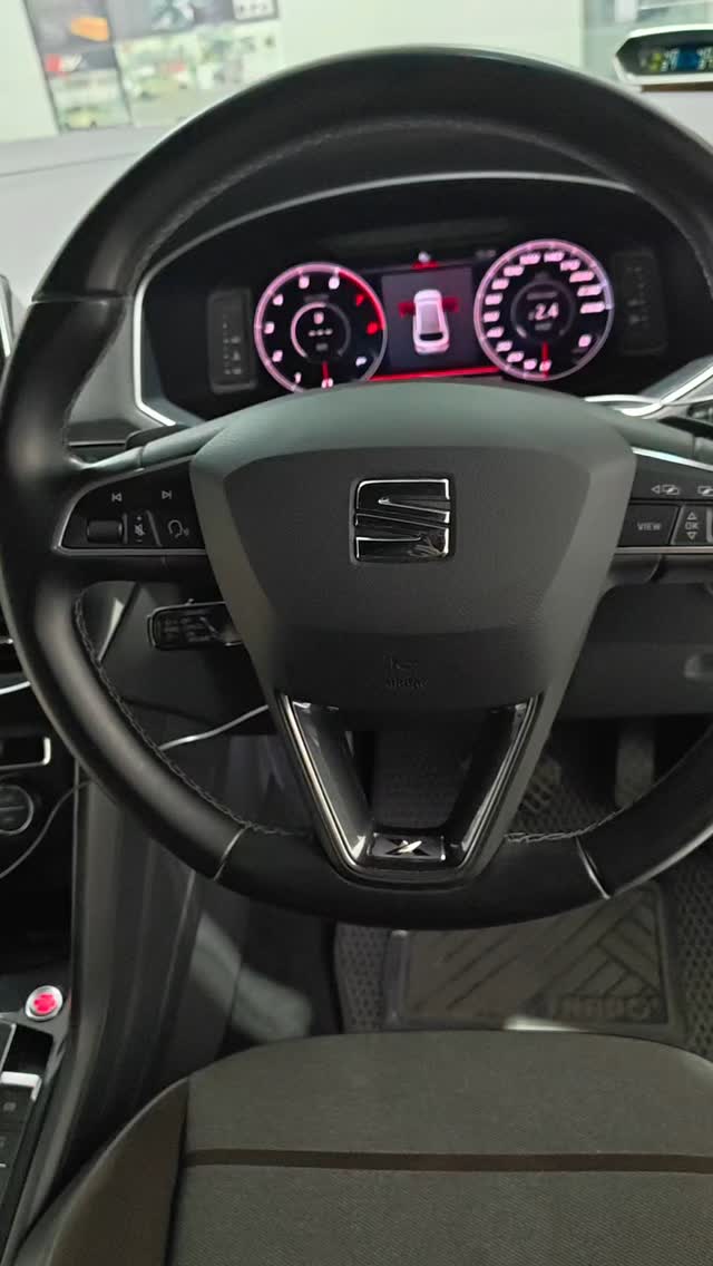 #dimensionaudio
#harrioxgroup
#audiotecfisher
#plugandplay
#helixcomposei3