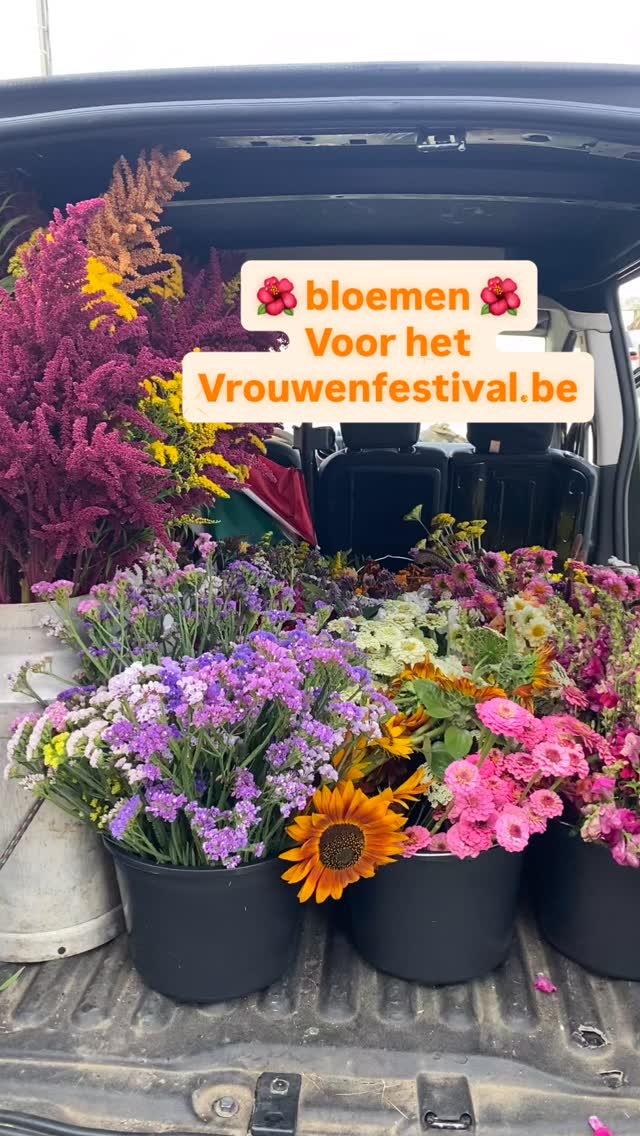 Wist je dat bloemen een van de meest giftige producten op de markt zijn ? Nog op zoek naar bloemen voor uw feest deze zomer ? Lokaal en onbespoten? 🥲