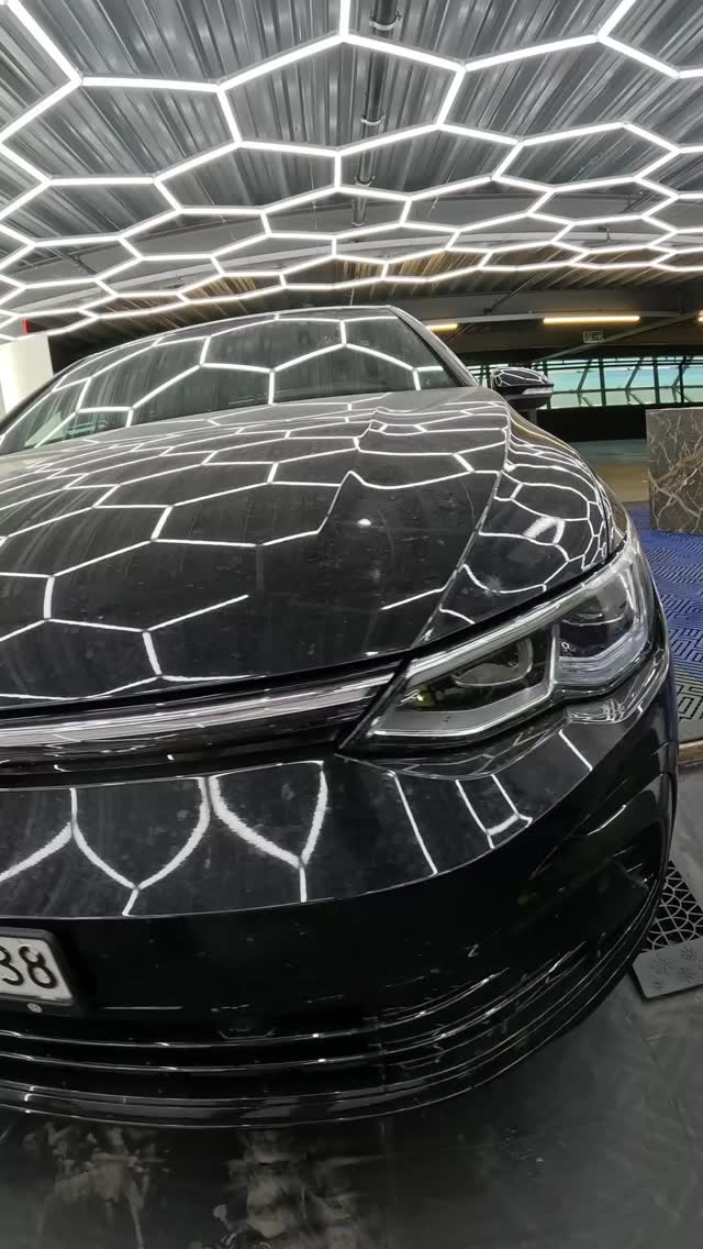 Nouvelle vie pour une VW Golf ! ✨🚗
Polissage de précision et traitement céramique : une protection et une brillance inégalées. 🌟💎
#VWGolf #TraitementCéramique #PolissageAuto #DetailingProfessionnel #ProtectionOptimale #EasycleanVS