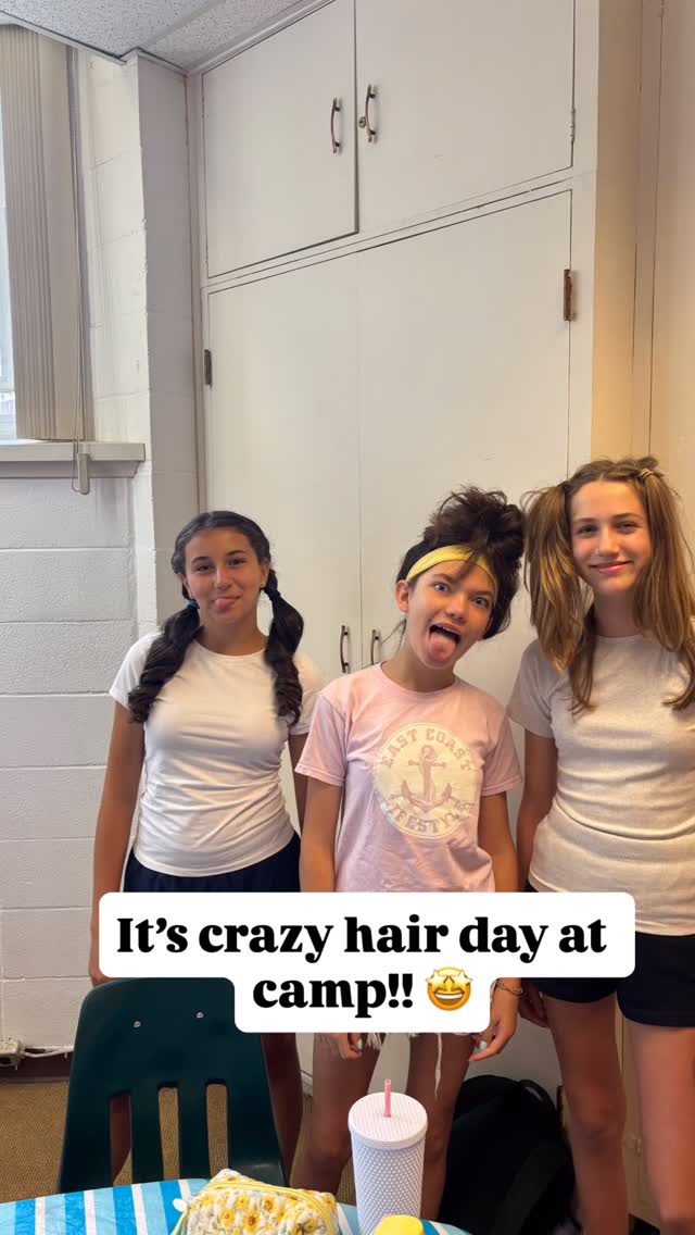 We had so much fun seeing everyone’s funky hairstyles!! 🤩
-
On a eu tellement de plaisir à voir tout le monde avec leurs coiffures extravagantes! 🤩
-
#montrealdaycamp #campdejour
#camp #kidsfitness #enfants #doseofhappy #doseofhappymtl #montreal #campdejourmontreal #happyplace #kidshappiness #kids #fun #summer #été #crazyhair #crazyhairday