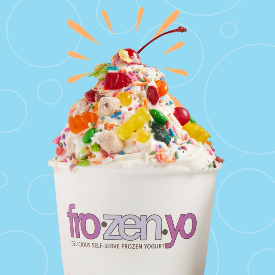 Frozen yogurt is the cherry on top of an awesome day!
#dceats #dcfood #dcfoodies #woodleypark #frozenyozoo #novafood #boardwalkfries #washingtondc #curbsidepickup #delivery #ubereats #grubhub #icecream #frozenyo #frozenyogurt #dcsummer