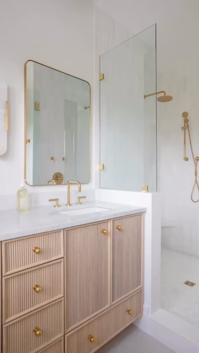 Cabinetry can make or break any space, which is why we prefer to design it completely custom for our clients! Allowing your interior designer to hand draw your cabinetry will take it to a higher level and make your home feel much more elevated!
Charleston interior designer, Charleston interior designers, interior designers in Charleston, interior designers on Sullivans island, custom cabinetry, cabinetry design, custom cabinetry design