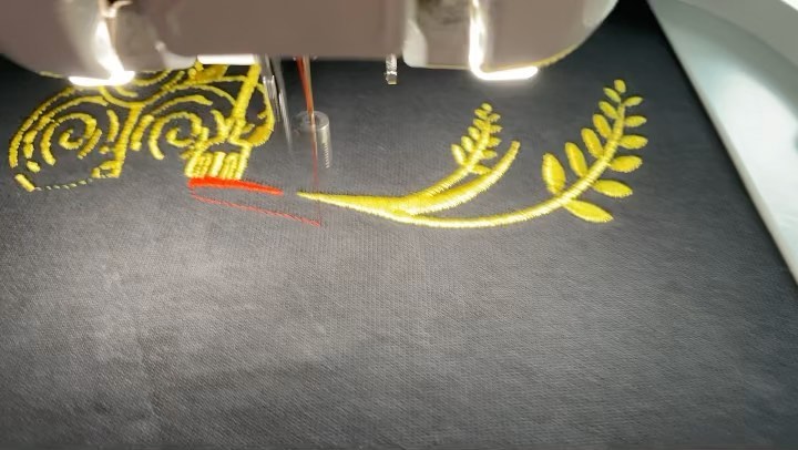 Getting through @totnesyfc rugby tops, if only it was actually this quick to embroider. #totnesyfc #jclementscontracting #yfc #youngfarmers #southdevon #rugbytops #merchandise #merch #personalisedclothing #farming #farm #farmlife #totnes #dartmouth #kingsbridge #perfectlittledesigns