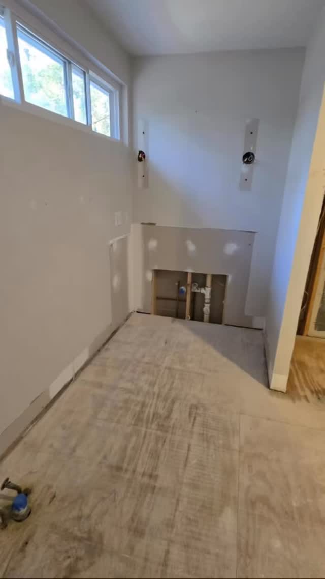 Newfound obsession! ๐ #renovationproject #beforeandafter #bathroom #remodeling