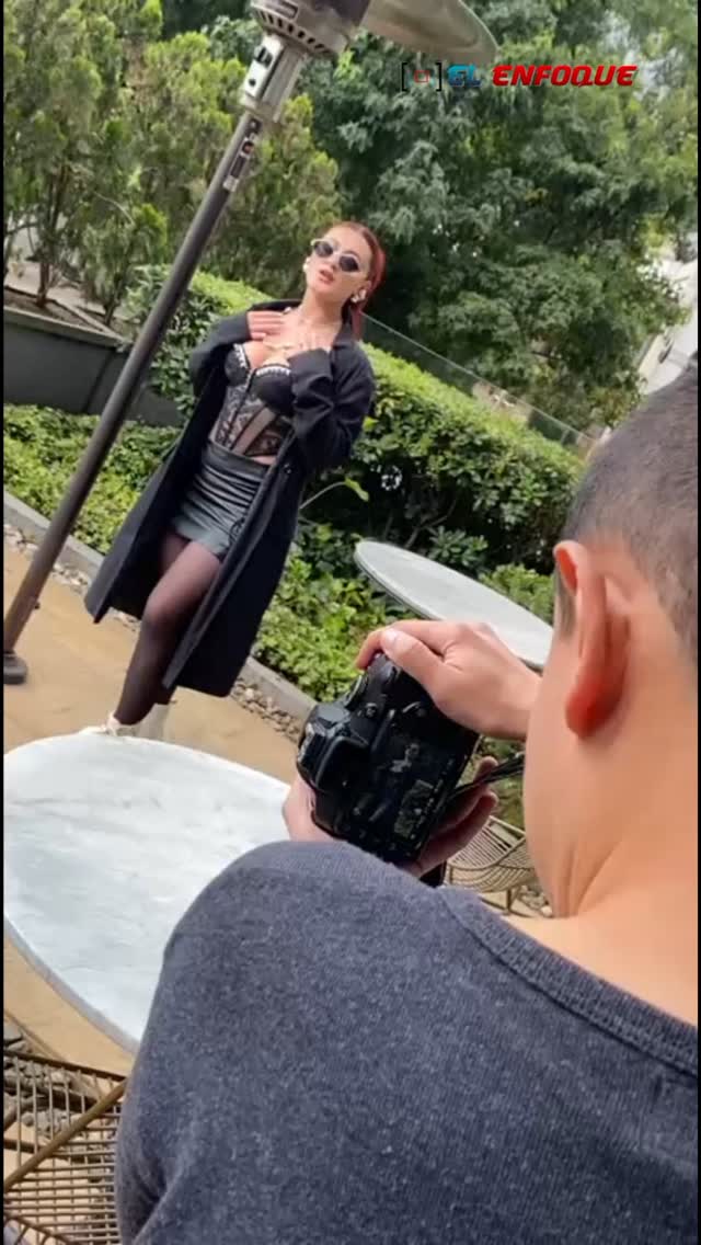 🎬 Detrás de la imagen... hay enfoque.
Así vivimos la sesión en el corazón de Bogotá, entre luz natural, texturas urbanas y la energía que solo un lugar como el Hotel Ibis Museo puede ofrecer. @ibisbogotamuseo
Cada toma, cada detalle y cada mirada construyen más que una foto: cuentan una historia.
📍Producción El Enfoque Colombia
#BehindTheScenes #HotelIbisMuseo #ElEnfoque #ModaEnBogotá #ProducciónEditorial #EstiloConActitud #BogotáCreativa