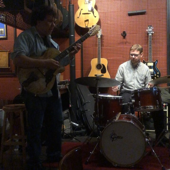 #jazz #nofolife #greenport #nightlife #bass #guitar #drums #trio #music #thehalfnote #foodandmusic #jazzbar #rocking