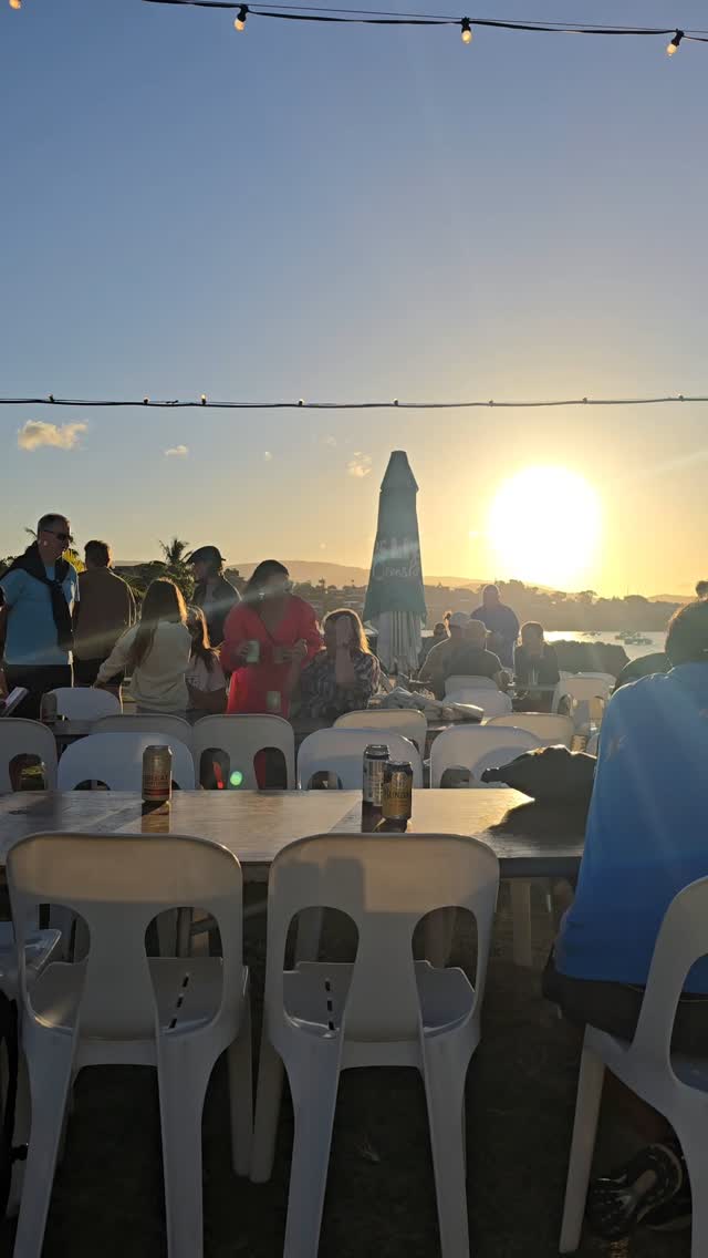 @whitsunday_sailing_club for Race week and things are kicking off!
I'm on at 6pm tonight! Come say hi :)
Huge love :)
#raceweek #airliebeach #livemusic