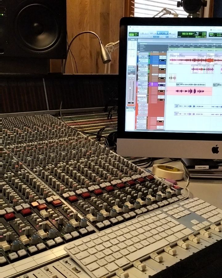 Enregistrement Frédéric Vauthier au studio Producson à Toulouse. Piano voix violoncelle.
#studiodenregistrement
#studioproducson
#pianoplayer
#pianocover