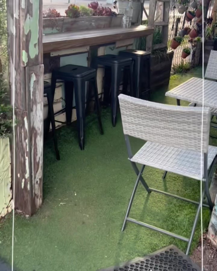 Fancy something sweet?
Savoury?
Well we have it all in the back streets of Coburg #Coburg #foodbloggers #crazyshakes🍧🍭🍪🍬🍦 #visitvictoria #melbournefood #foodbloggersmelbourne #lovefoodhatewaste #cafeculture #thegeneratorurbaneatery #coburg #breakfast #brunchinmelbourne #whatsonmelbourne #dogcafé #foodie #visitmelbourne #dogcafe #melbournebloggers #cafe #melbourneinfluencer #breakfastclub #melbourne #juices #supportlocal #brunch #organic #local #melbourneeats #mustvisit #catering