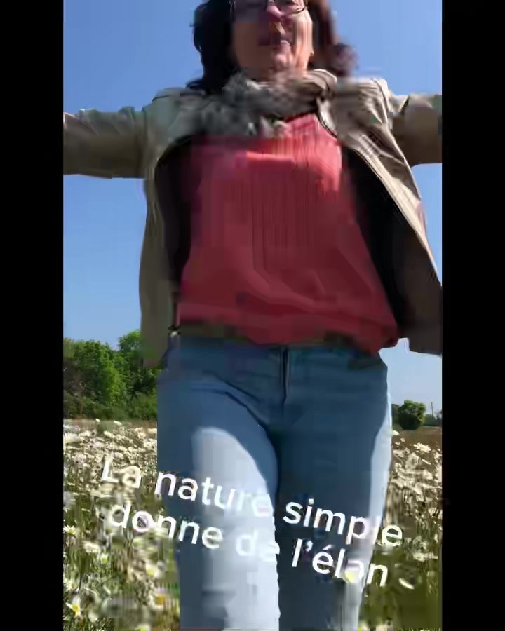 La nature est rassurante et inspirante
Elle est partout autour de nous
Elle est à l’origine de la création de Natyloe Cosmetics
L’envie de revenir à l’essentiel , de vous proposer des produits épurés naturels et bio
Alors sautez le pas et osez le naturel et profitez de cosmétiques naturels
www.natyloe.fr
#natyloecosmetics #bienetreaunaturel #cosmetique #cosmetiquenaturelle #cosmetiquebio #naturelovers #nature #madeinfrance #artisanat #artisanatfrancais #madeinessonne #essonnetourime #vallée #de #valleedechevreuse